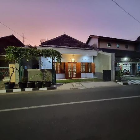 House Of Kadipaten 日惹 外观 照片