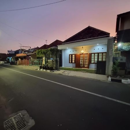 House Of Kadipaten 日惹 外观 照片